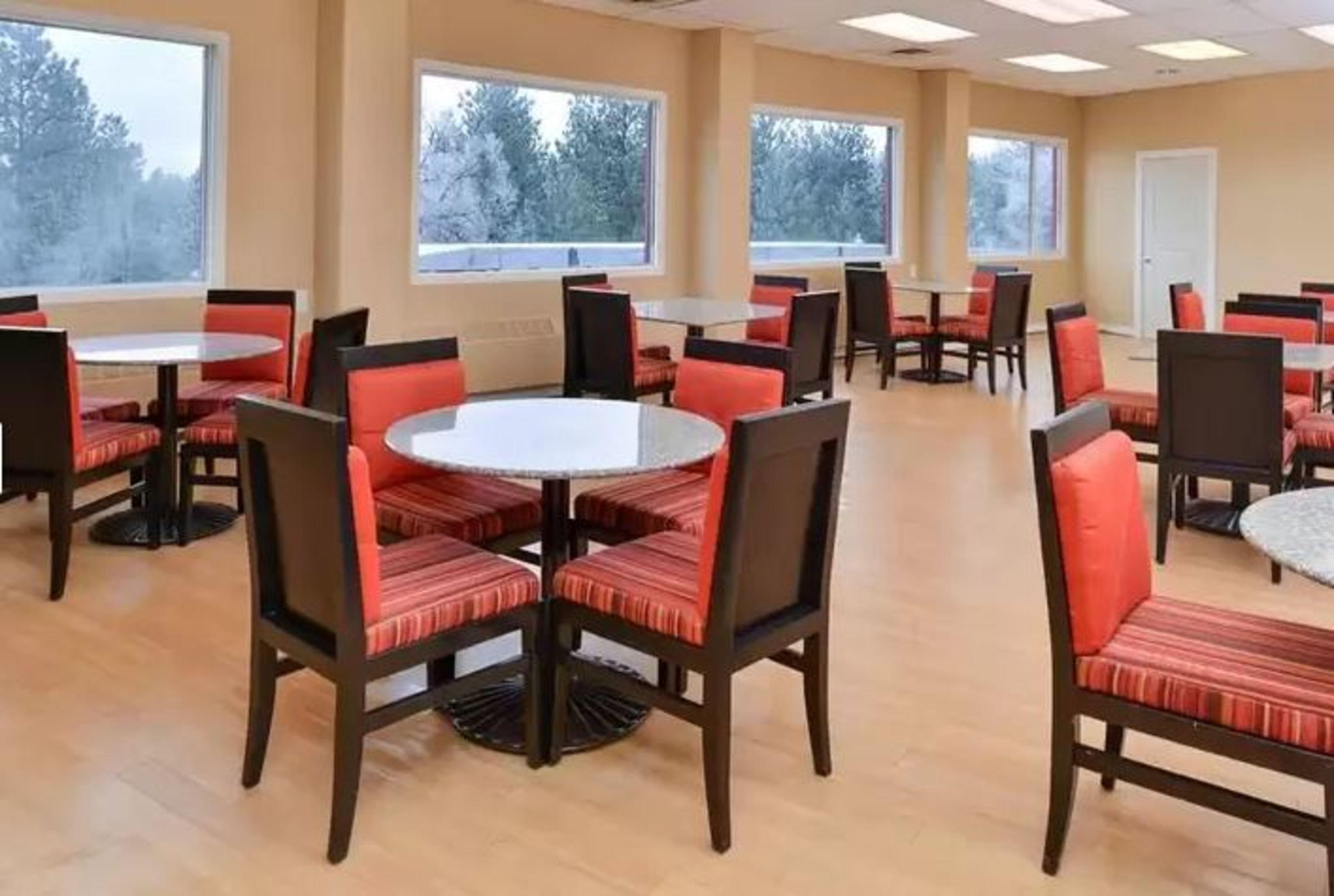 Quality Inn & Suites Airport Spokane Exterior photo