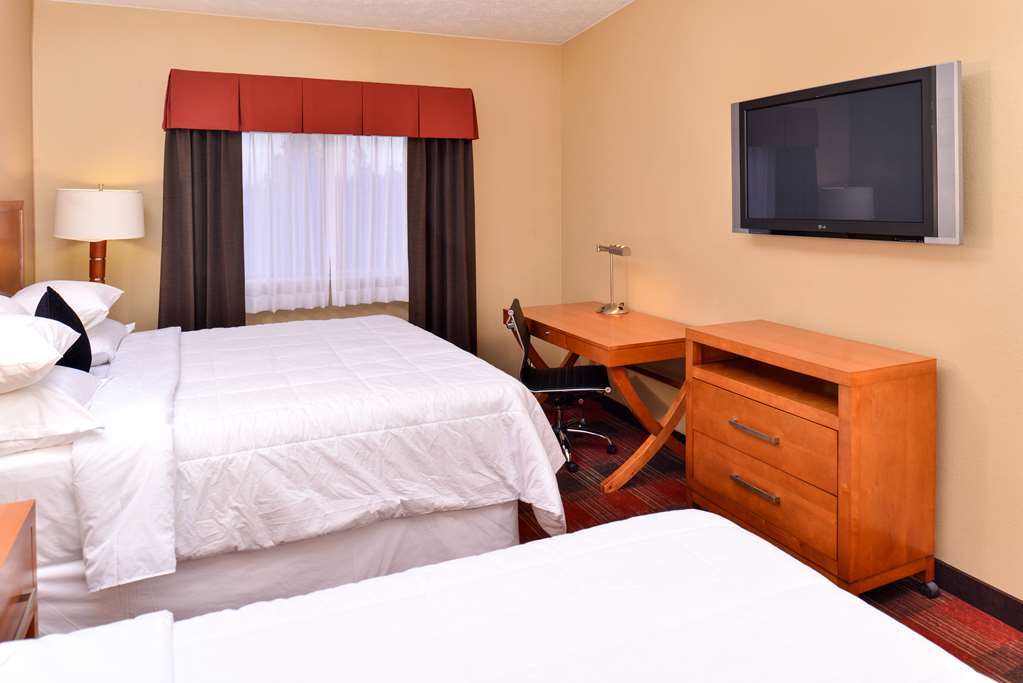 Quality Inn & Suites Airport Spokane Room photo